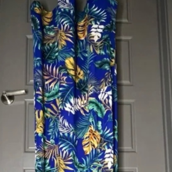 PLUS SIZE TROPICAL IRIS BRAND FLORAL MAXI DRESS- Womens SIZE 1X- SIDE SLITS - - Picture 1 of 4